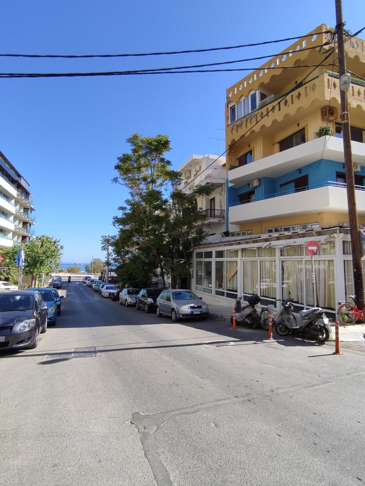 Stratos Seaside Corner Apartment Rethymno  Exterior photo