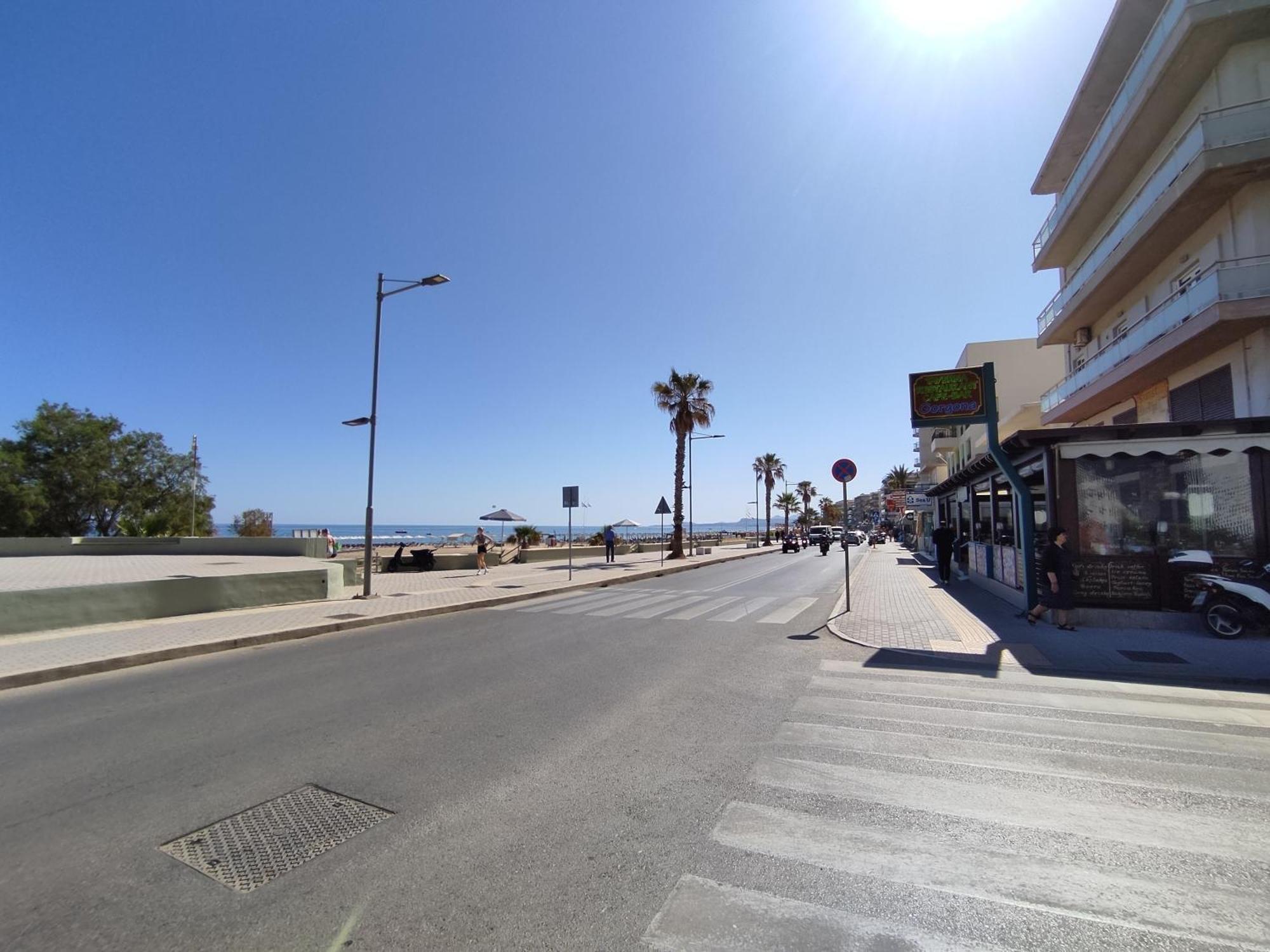 Stratos Seaside Corner Apartment Rethymno  Exterior photo